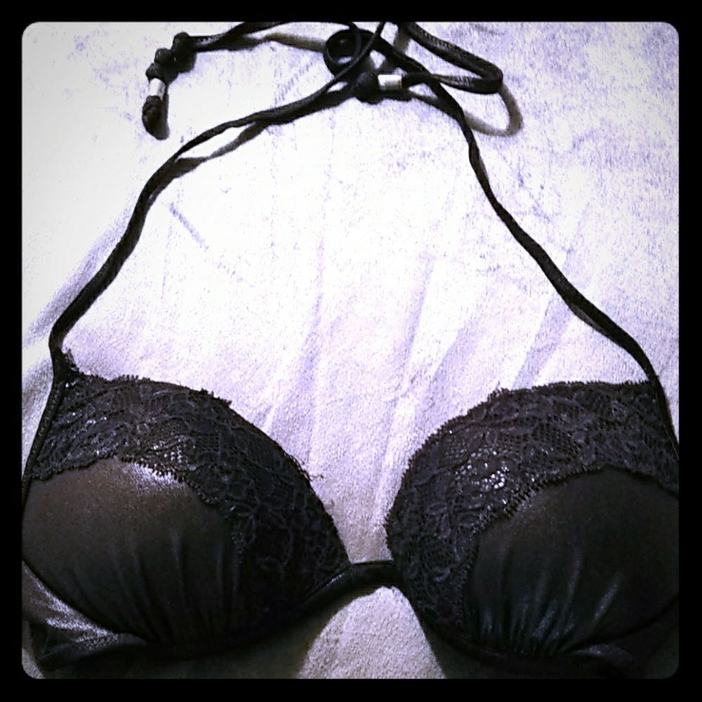 Bombshell bikini top VS PINK